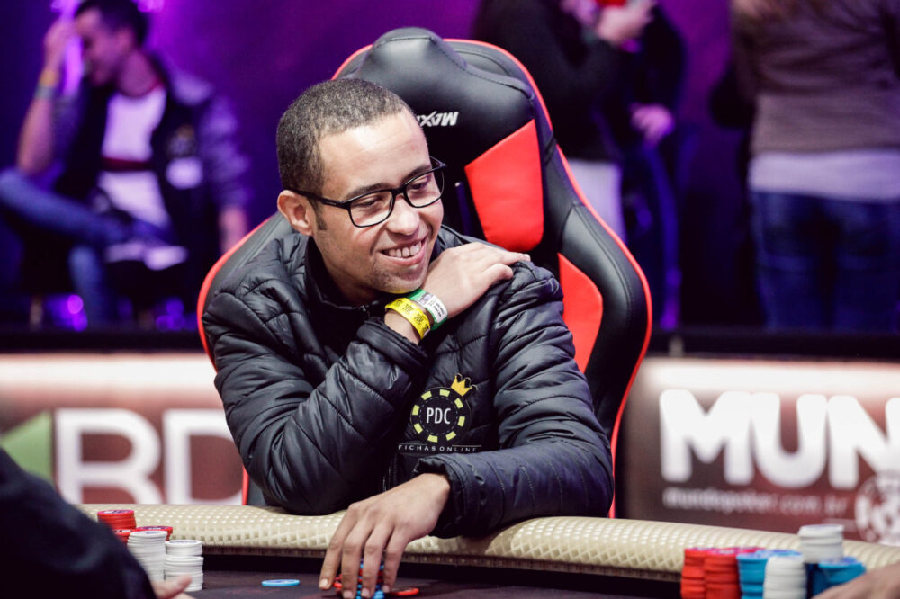 Tássio Mendes se dá bem no Million Dollar Mystery Bounty e leva forra da carreira sem sequer entrar ITM no torneio